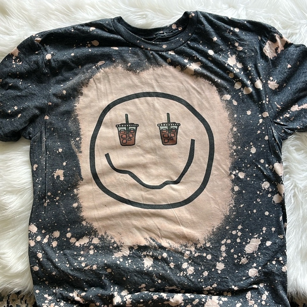NWOT Iced Coffee Smile Face Tee Shirt Gray Acid Washed Size L - Picture 4 of 6